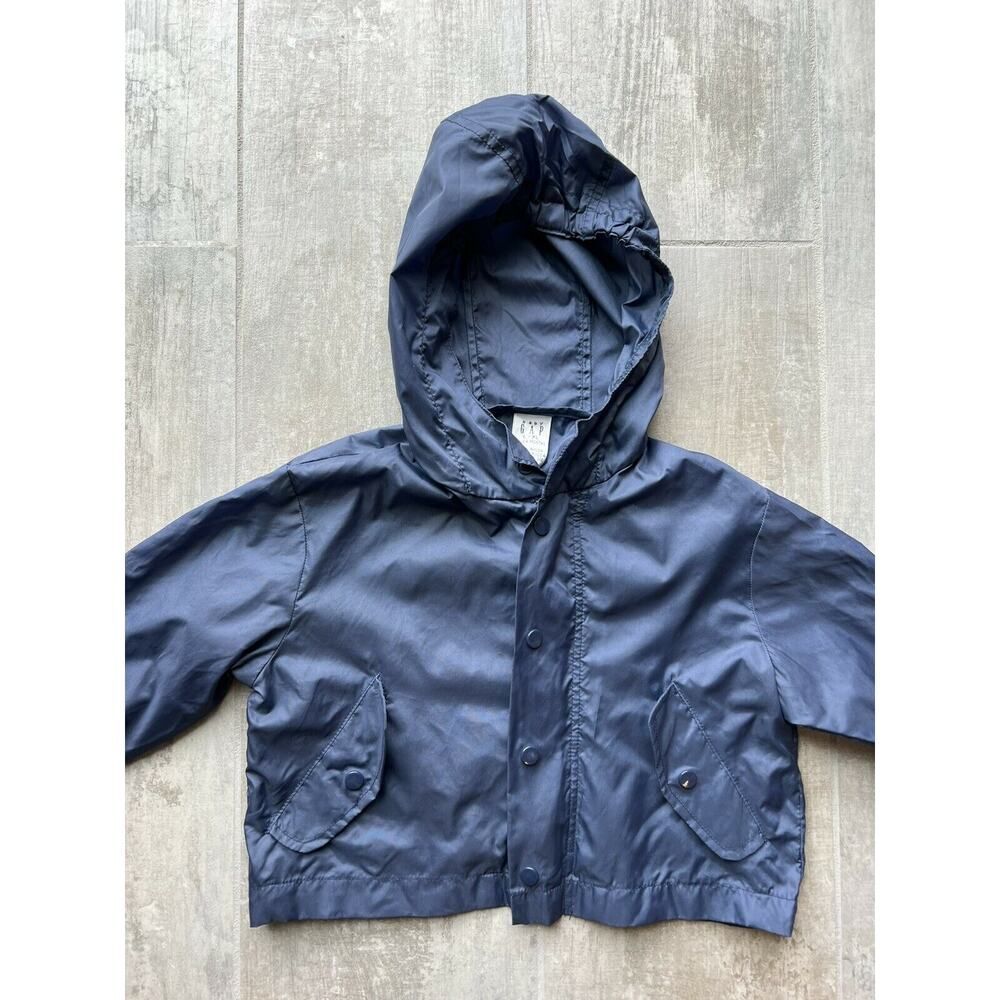 BABY GAP Navy Blue Lightweight Rain Jacket Hooded Package w/ Travel Pouch 12-24M